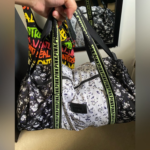 Pink Victoria secret Duffle Bag - Picture 6 of 9